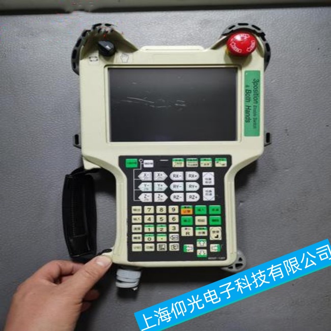 ƽ������C����RS005Lʾ����ͨ�Ů������ϾS��ϵ��ʽ