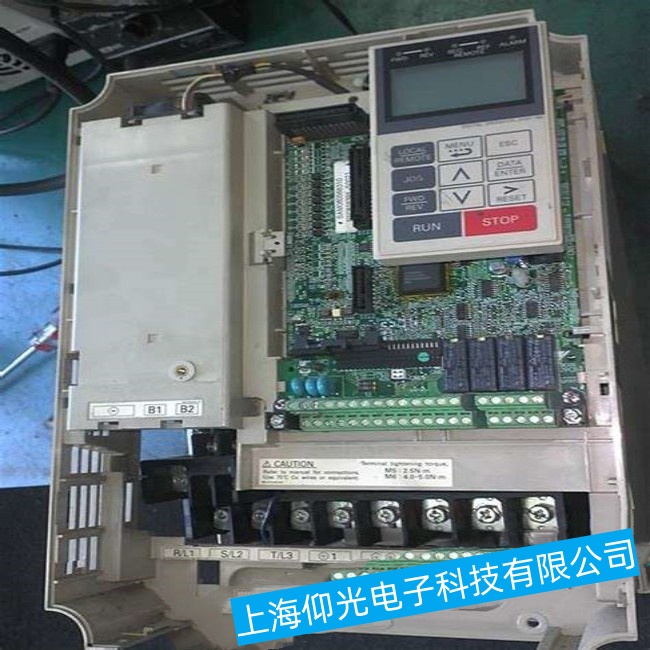 �Ͼ������C(j��)����MC2000׃�l���@ʾ�^�����ӵض�·���ϾS�ޏS��