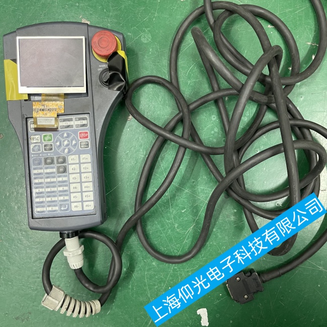 �������R���C����RCX240ʾ����ϵ�y(t��ng)���������C���ϾS���ļҏ�